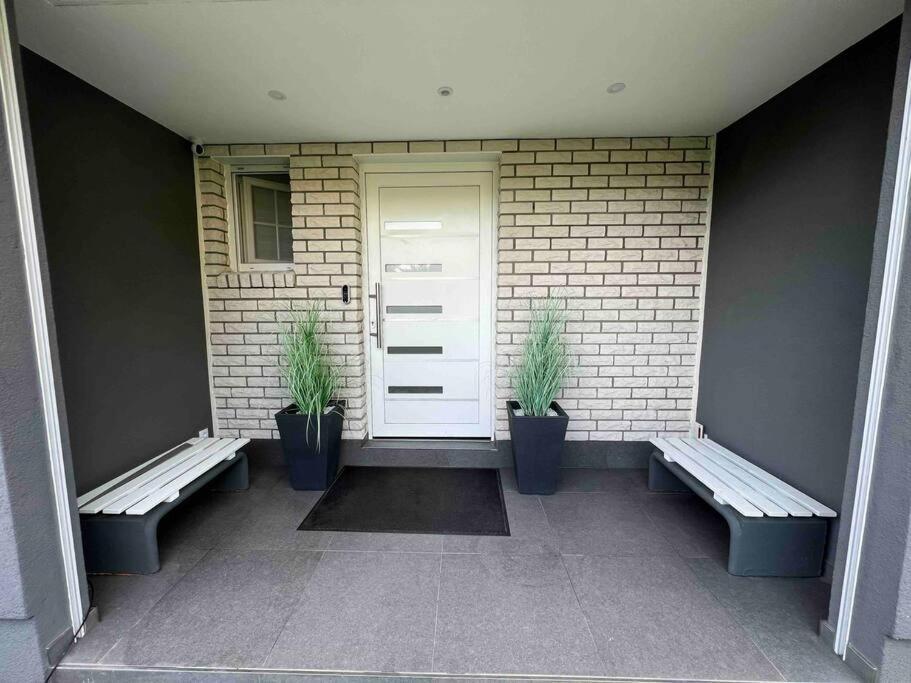 Schoenes 2 Zimmer Apartment An Der Stadt Grenze Mit Klimaanlage Blankenfelde-Mahlow Exterior foto